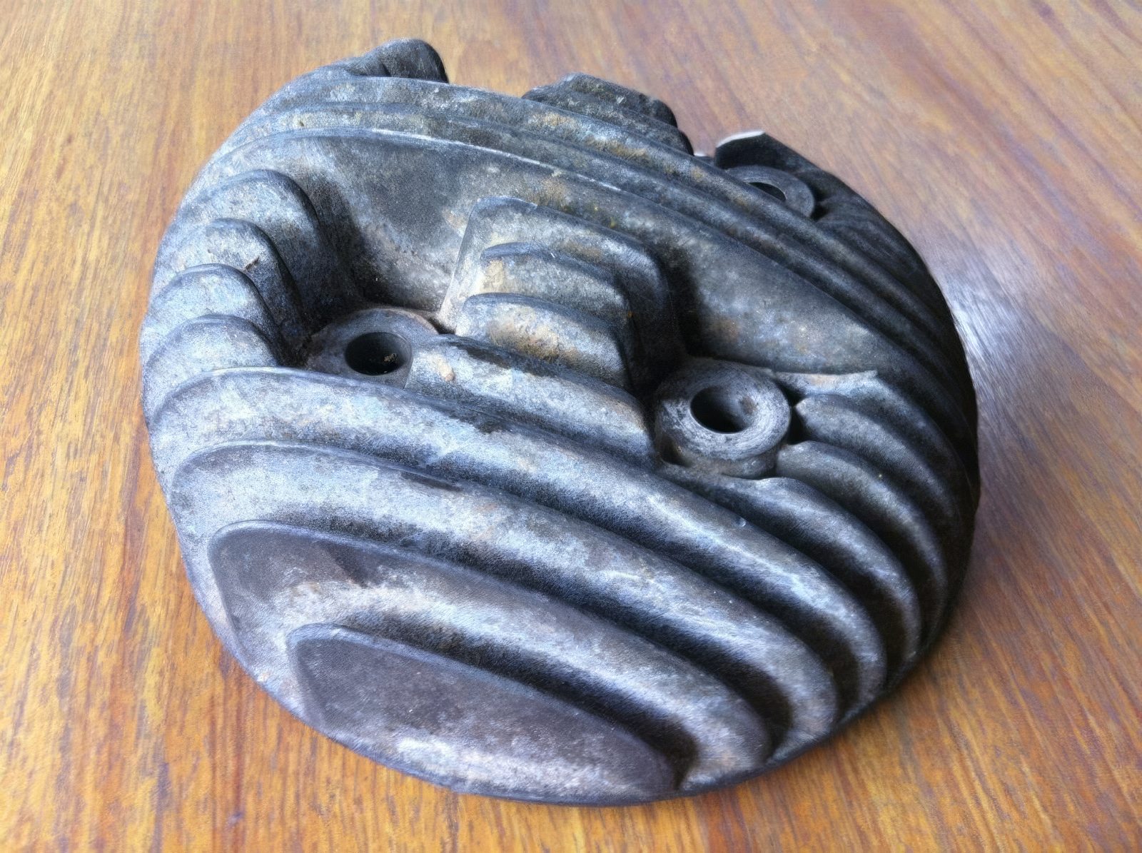 Cylinder head as a rough raw casting